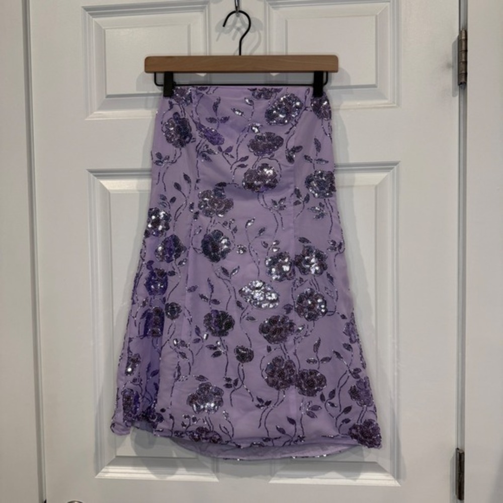 Altar'd State Lilac Floral Sequin Strapless Mini Dress Size‎ L - Picture 2 of 7